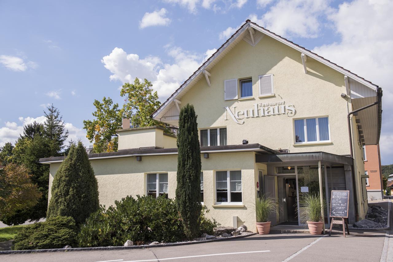 Hertenstein Hotel Restaurant Neuhaus מראה חיצוני תמונה