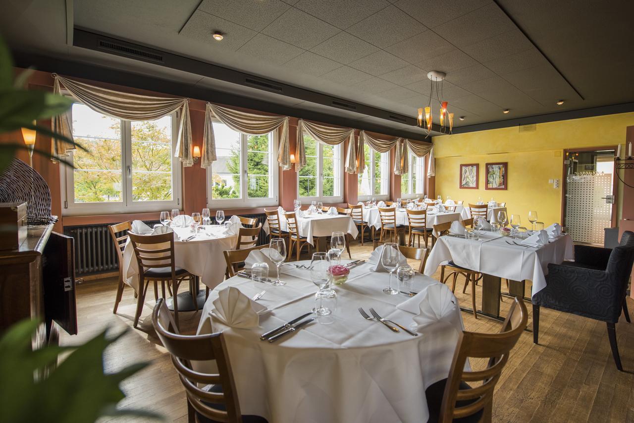 Hertenstein Hotel Restaurant Neuhaus מראה חיצוני תמונה