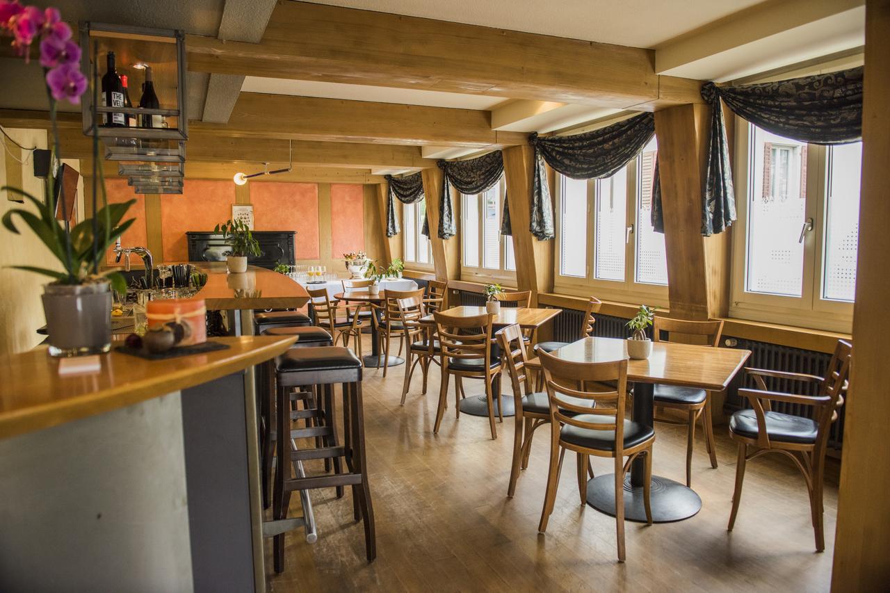 Hertenstein Hotel Restaurant Neuhaus מראה חיצוני תמונה