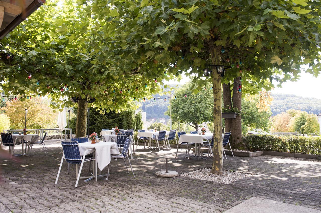 Hertenstein Hotel Restaurant Neuhaus מראה חיצוני תמונה