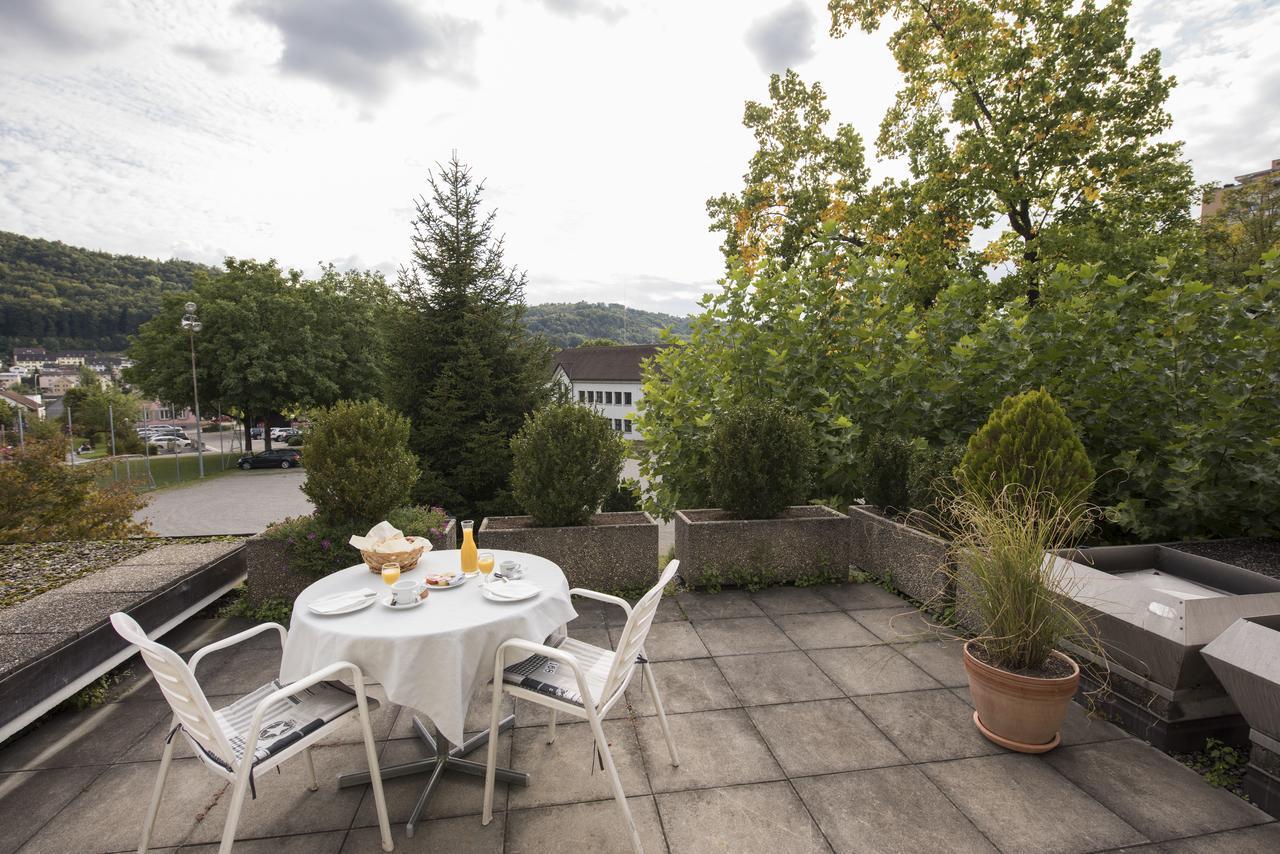 Hertenstein Hotel Restaurant Neuhaus מראה חיצוני תמונה