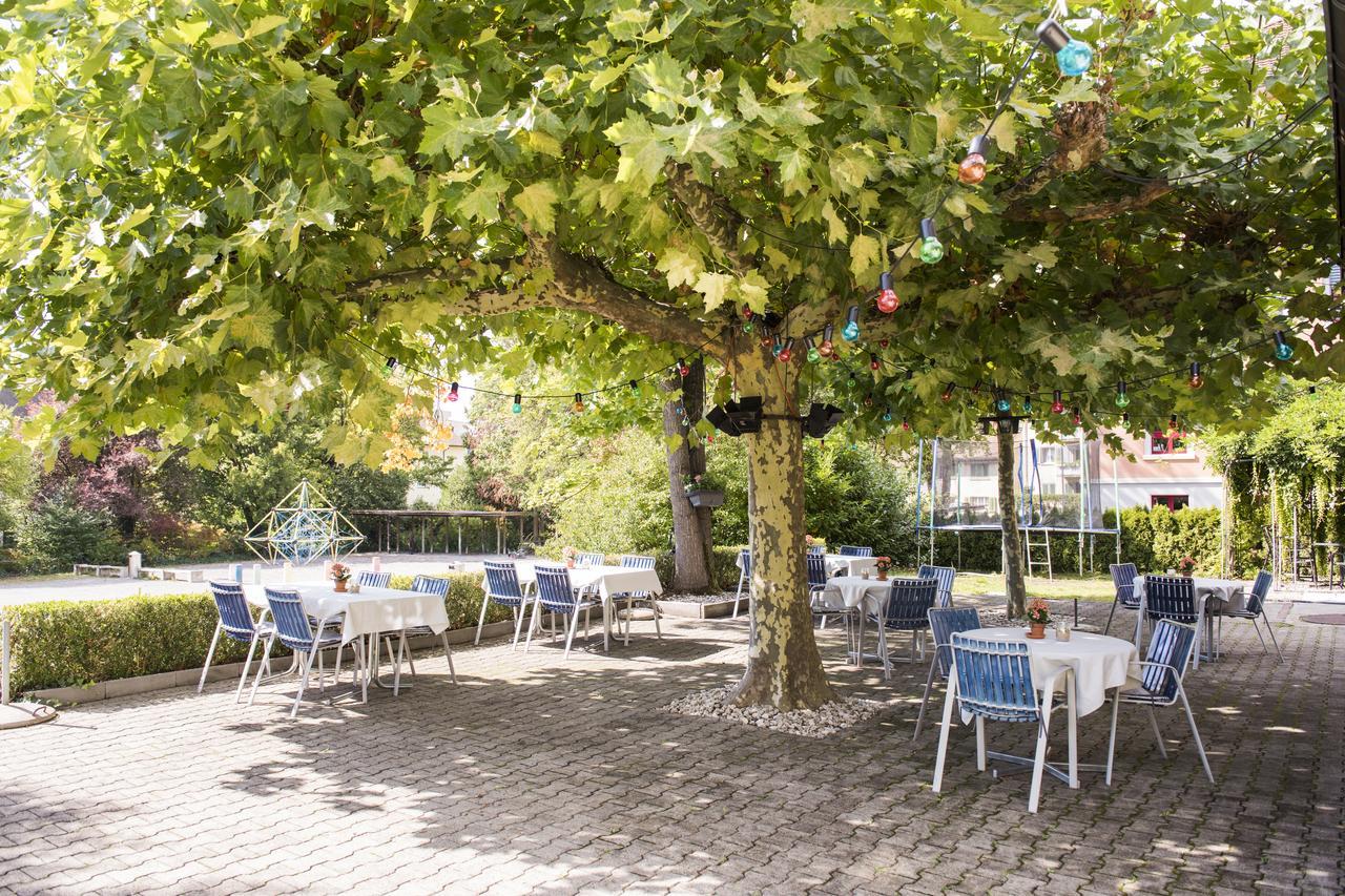 Hertenstein Hotel Restaurant Neuhaus מראה חיצוני תמונה